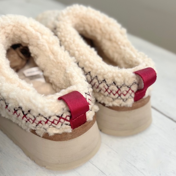 UGG Women's Platform Tazz Shearling Slippers Natural US 8 BRAID Ivory Red Fur - Picture 3 of 16